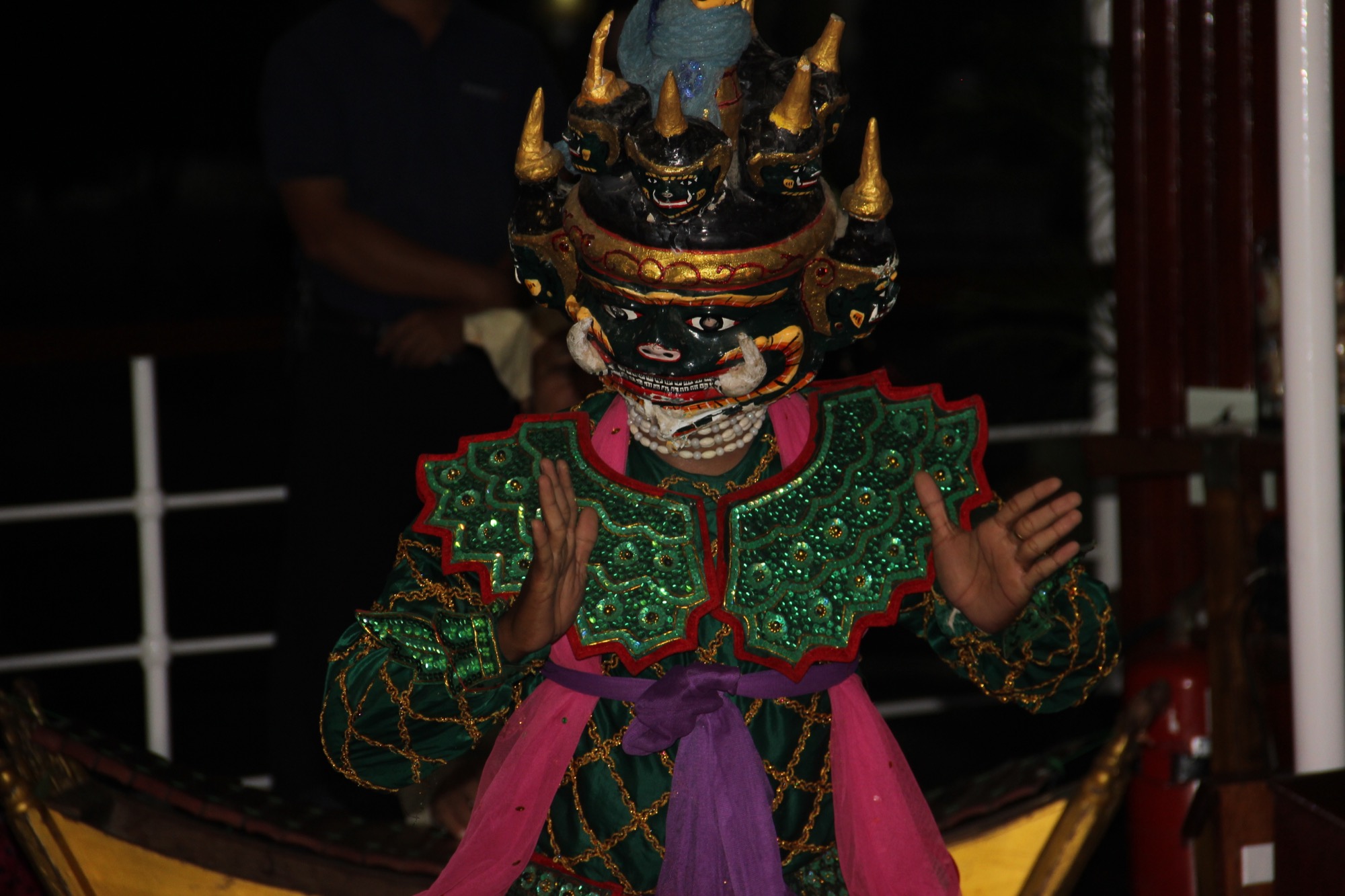 Pandaw RV Orient Pandaw Entertainment 2.jpg